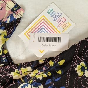 NWT LuLaRoe perfect tee XXS